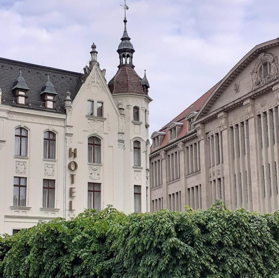 Akzent Hotel Am Goldenen Strauss Görlitz Exteriör bild