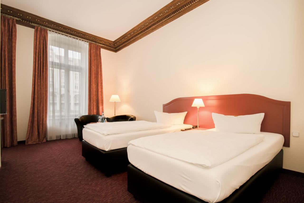 Akzent Hotel Am Goldenen Strauss Görlitz Exteriör bild