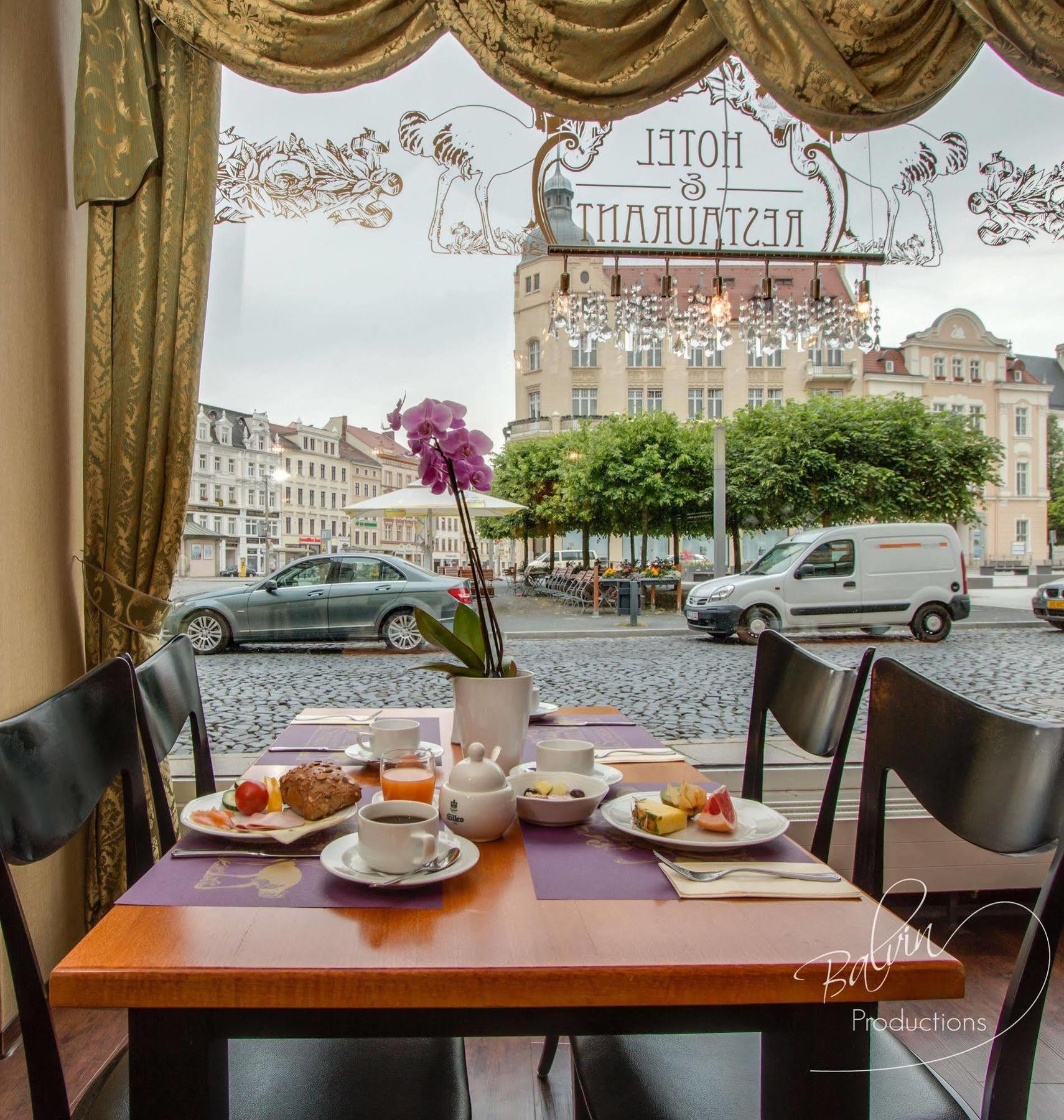 Akzent Hotel Am Goldenen Strauss Görlitz Exteriör bild