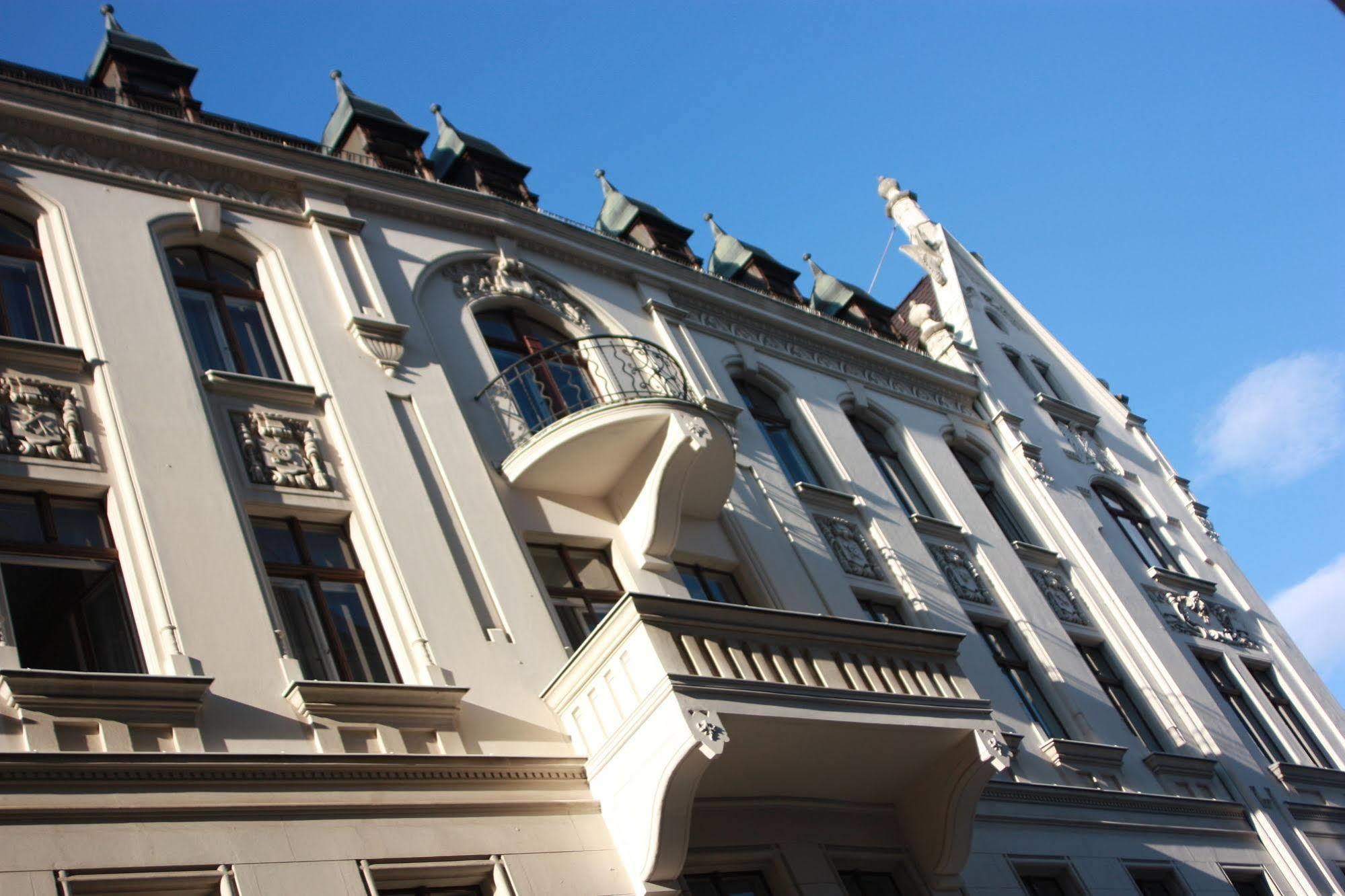 Akzent Hotel Am Goldenen Strauss Görlitz Exteriör bild